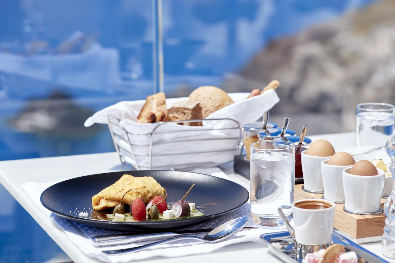 Canaves Sunday Oia