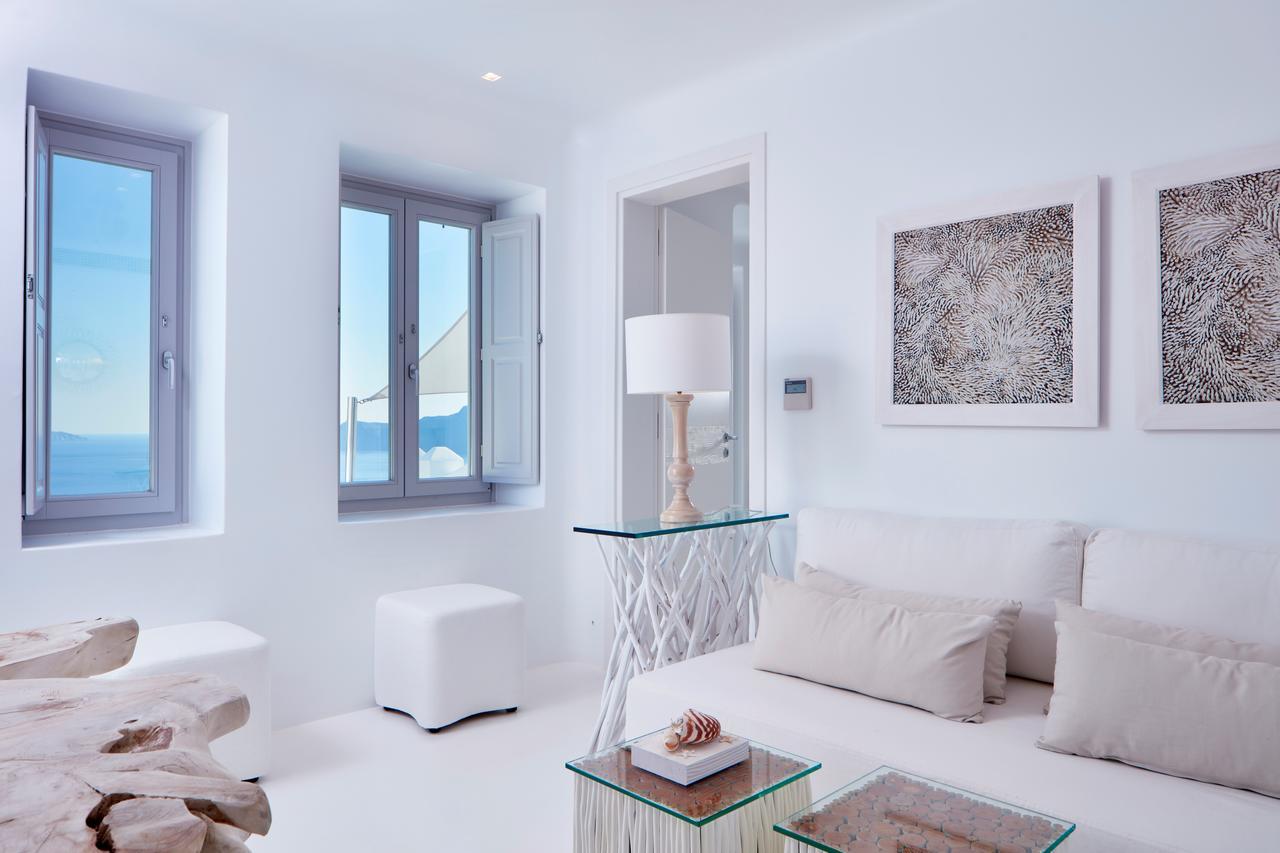 Canaves Sunday Oia